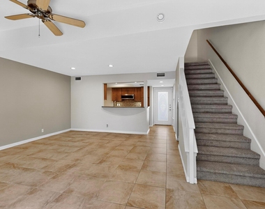 6023 Old Fredericksburg Rd - Photo Thumbnail 6