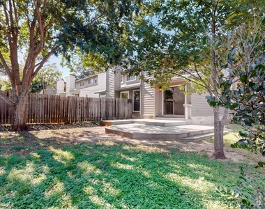 6023 Old Fredericksburg Rd - Photo Thumbnail 27