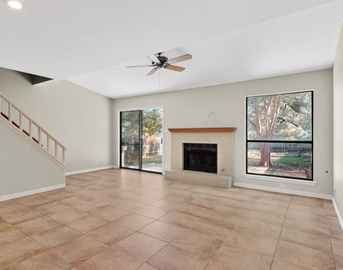 6023 Old Fredericksburg Rd - Photo Thumbnail 2