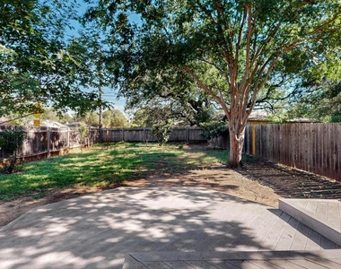 6023 Old Fredericksburg Rd - Photo Thumbnail 28