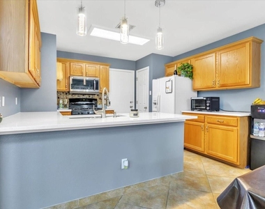 1700 W Pflugerville Pkwy - Photo Thumbnail 15