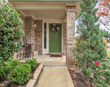 1700 W Pflugerville Pkwy - Photo Thumbnail 5
