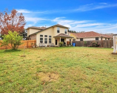 1700 W Pflugerville Pkwy - Photo Thumbnail 36