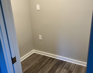 4826 French Street - Photo Thumbnail 18