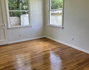 4826 French Street - Photo Thumbnail 13