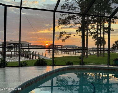 4911 Toproyal Lane - Photo Thumbnail 36