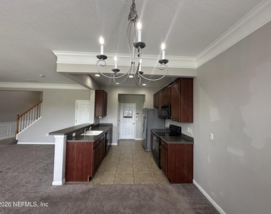 6340 Autumn Berry Circle - Photo Thumbnail 7