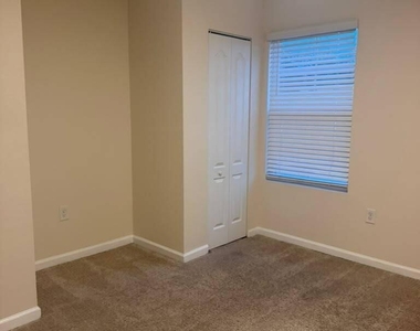 52 Pomona Way - Photo Thumbnail 17