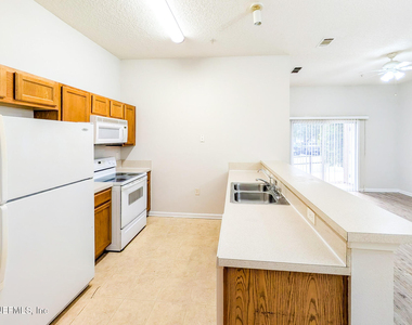 7920 Merrill Road - Photo Thumbnail 2