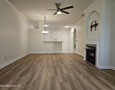 13810 Sutton Park Drive - Photo Thumbnail 6
