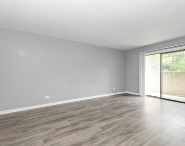 2214 Country Club Drive - Photo Thumbnail 6