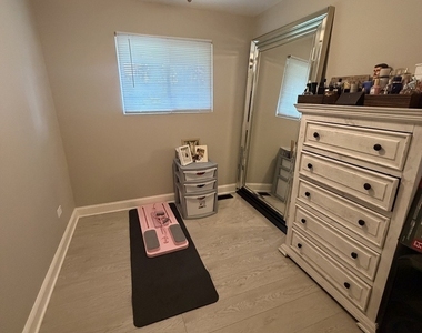 201 Fairwood Drive - Photo Thumbnail 11