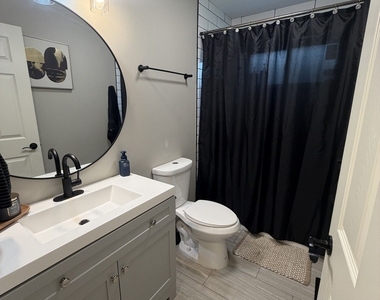 201 Fairwood Drive - Photo Thumbnail 13