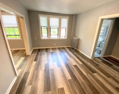 839 W Sheridan Road - Photo Thumbnail 1