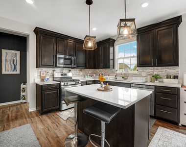 2022 Ingemunson Lane - Photo Thumbnail 12