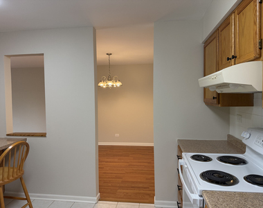 1415 E Central Road - Photo Thumbnail 5