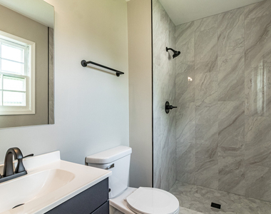 1075 Aspen Drive - Photo Thumbnail 14