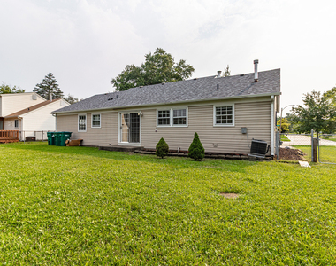 1075 Aspen Drive - Photo Thumbnail 21