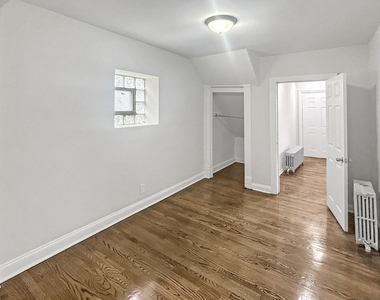 2953 W Warren Boulevard - Photo Thumbnail 16
