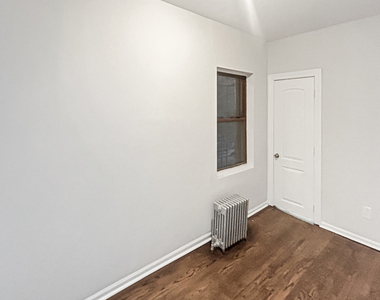 2953 W Warren Boulevard - Photo Thumbnail 18