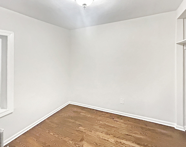 2953 W Warren Boulevard - Photo Thumbnail 20