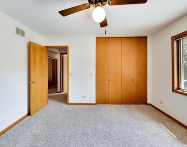 920 N Northwest Highway - Photo Thumbnail 33