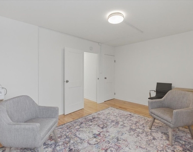 5630 N Sheridan Road - Photo Thumbnail 9