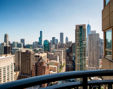 800 N Michigan Avenue - Photo Thumbnail 28