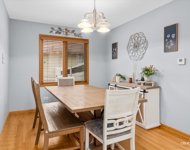 610 High Grove Drive - Photo Thumbnail 2