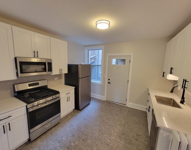 6422 N Richmond Street - Photo Thumbnail 12