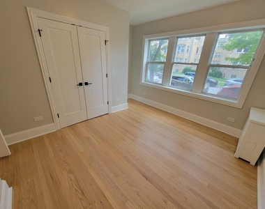 6422 N Richmond Street - Photo Thumbnail 18