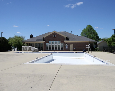 2554 Dickens Drive - Photo Thumbnail 15