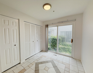 2554 Dickens Drive - Photo Thumbnail 4