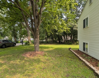 37055 N Capillo Avenue - Photo Thumbnail 9