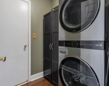836 Tallgrass Drive - Photo Thumbnail 17