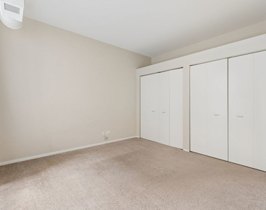 811 S Lytle Street - Photo Thumbnail 9