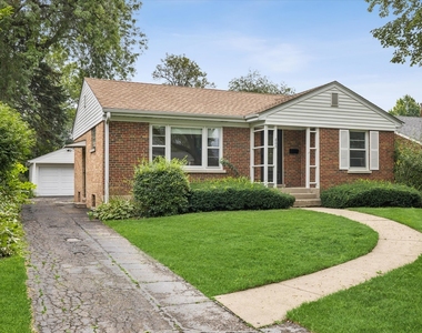 805 N Mitchell Avenue - Photo Thumbnail 1