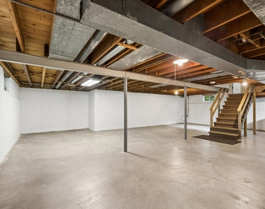 805 N Mitchell Avenue - Photo Thumbnail 16