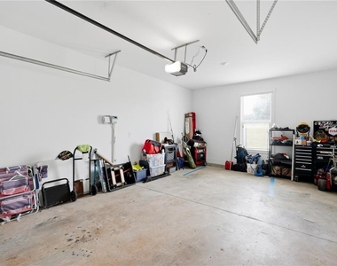 2049 Chestnut Oak Trail - Photo Thumbnail 26