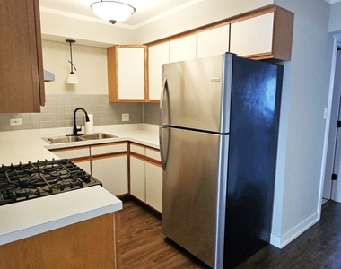 10940 S Keating Avenue - Photo Thumbnail 6