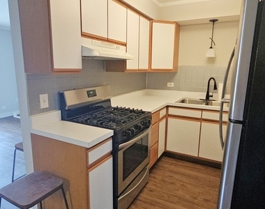 10940 S Keating Avenue - Photo Thumbnail 7