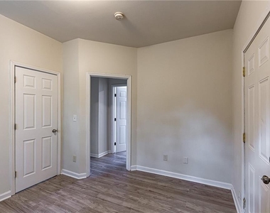 987 Dimmock Street Sw - Photo Thumbnail 7