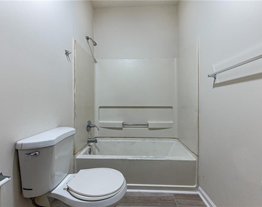 987 Dimmock Street Sw - Photo Thumbnail 12
