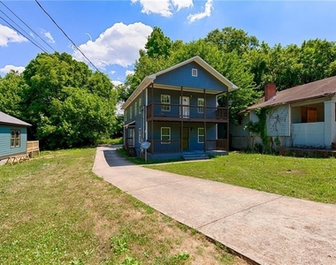 987 Dimmock Street Sw - Photo Thumbnail 1