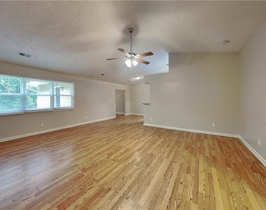1719 Colemans Landing - Photo Thumbnail 3