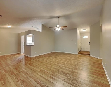 1719 Colemans Landing - Photo Thumbnail 2