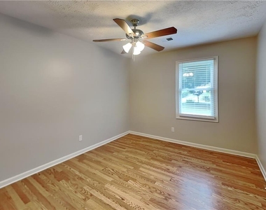 1719 Colemans Landing - Photo Thumbnail 11