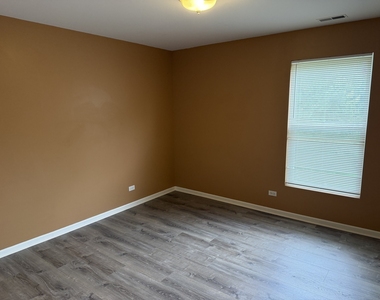 3140 Ollerton Avenue - Photo Thumbnail 11