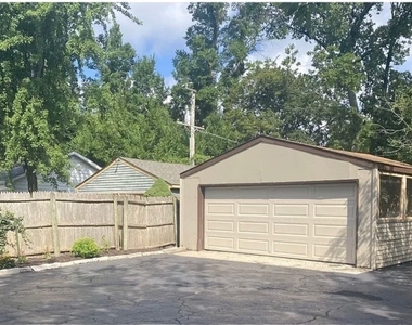 34 Washington Road - Photo Thumbnail 15
