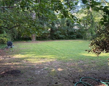 213 Buchanan Terrace - Photo Thumbnail 16